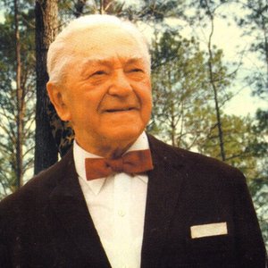 “Dóry József”的封面