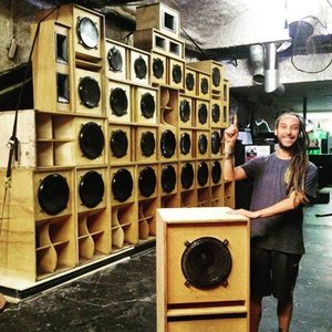 Kas Dub Sound System のアバター