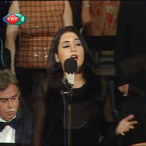 Gülay Özer 的头像