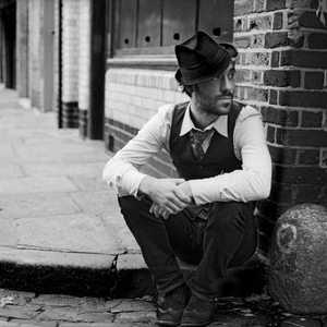 Charlie Winston photo provided by Last.fm