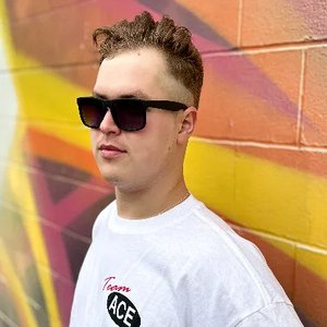 Nurmanov (UA) 的头像