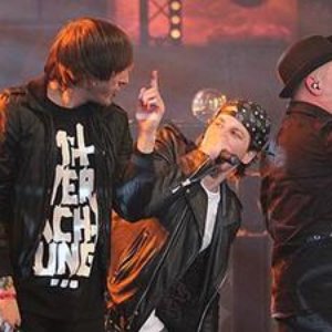 Kraftklub x Der König tanzt x Dendemann x Casper 的头像