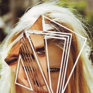 Manou photo provided by Last.fm