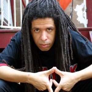 Yossi Fine 的头像