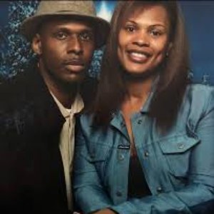 Jewell & Aaron Hall 的头像