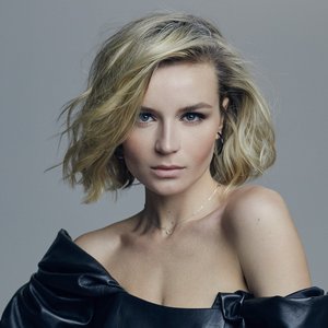 Polina Gagarina のアバター