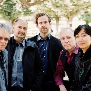 Kronos Quartet with Bryce Dessner 的头像