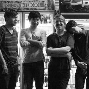 “Ooh & The Ballyhoo”的封面