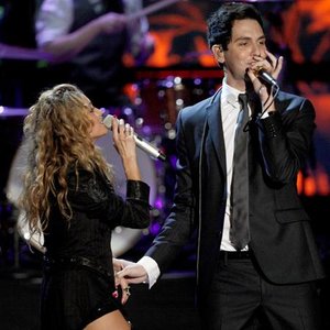 Cobra Starship & Paulina Rubio 的头像