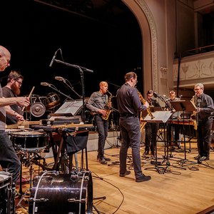 PRISM Quartet with Sō Percussion 的头像