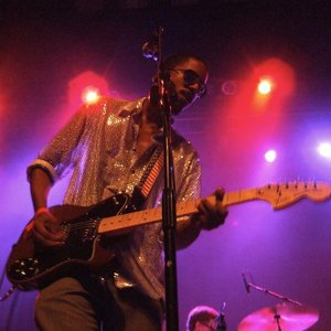 Black Joe Lewis için avatar