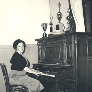 Eleanor Kane 的头像