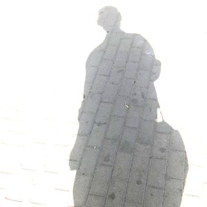 sixteen veins için avatar