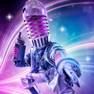 Image for 'The Masked Singer: De Mike'