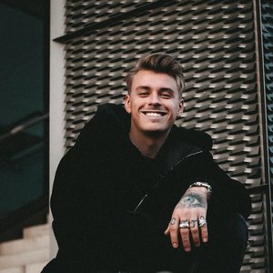 Mika Setzer 的头像