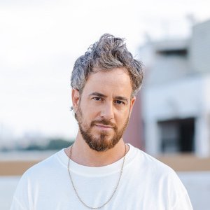 יושי 的头像
