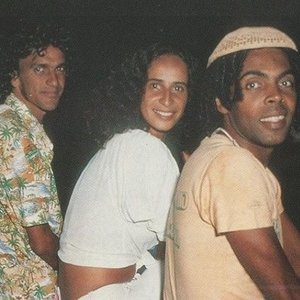 Maria Bethânia, Caetano Veloso, Gilberto Gil 的头像