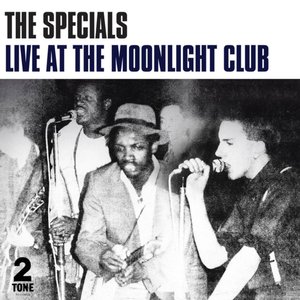 “Live At The Moonlight Club”的封面