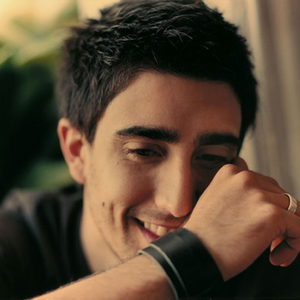 Álex Ubago photo provided by Last.fm