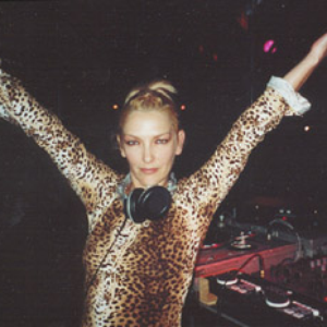 Rachel Auburn photo provided by Last.fm