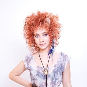 Whitney Myer 的头像