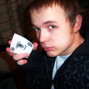 Avatar for ● DomiNo
