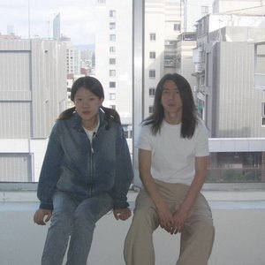 Schoolgirl byebye 的头像