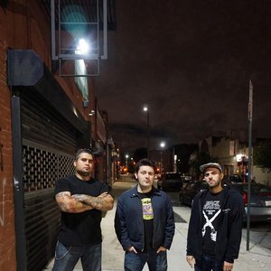 Dead On A Friday 的头像