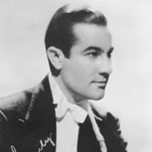 Bernie Cummins and His Orchestra 的头像