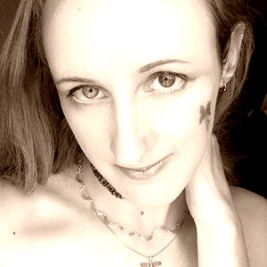 Helen Trevillion 的头像