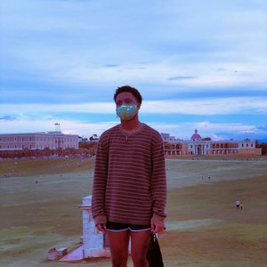 T from Various 的头像