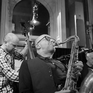 Johan Berthling / Martin Küchen / Steve Noble 的头像