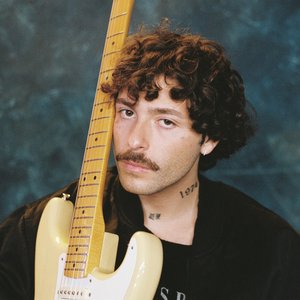 Alē