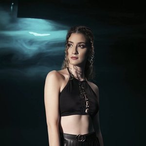 Andrada Popa 的头像