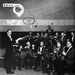 The BBC Dance Orchestra 的头像
