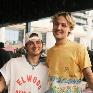 NOTD & Corbyn Besson 的头像