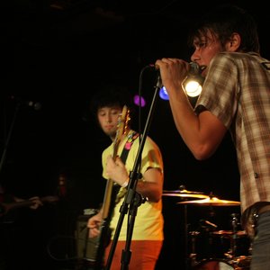bread & circuses 的头像