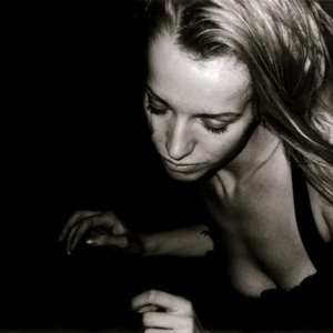 Dot Allison 的头像