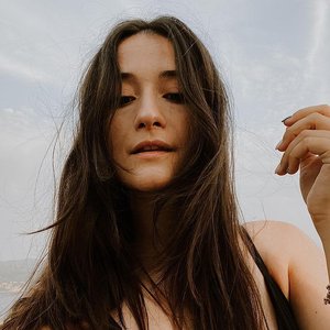 Alina Amon 的头像