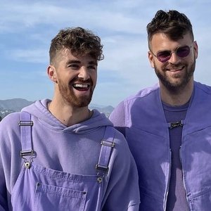 The Chainsmokers & Ship Wrek 的头像