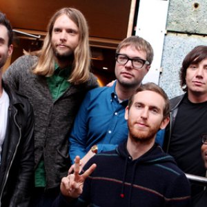 Imagem de 'Maroon 5 featuring PJ Morton'