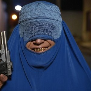 “Bushra is a big fat cunt”的封面