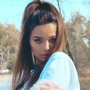 Mahliyo 的头像
