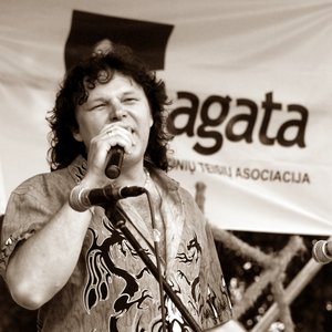 Moterims (karaoke) — Romas Dambrauskas | Last.fm