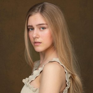 Vivienne Rowe 的头像