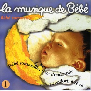 Bébé sommeille