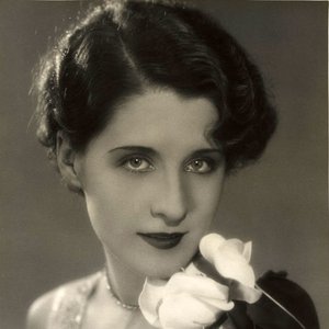 Norma Shearer 的头像