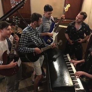 Janko Nilovic & The Soul Surfers 的头像