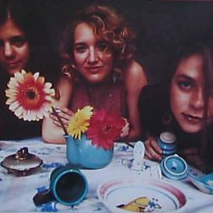 Zuzu's Petals photo provided by Last.fm