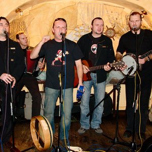 Drake Sea Folk Group 的头像